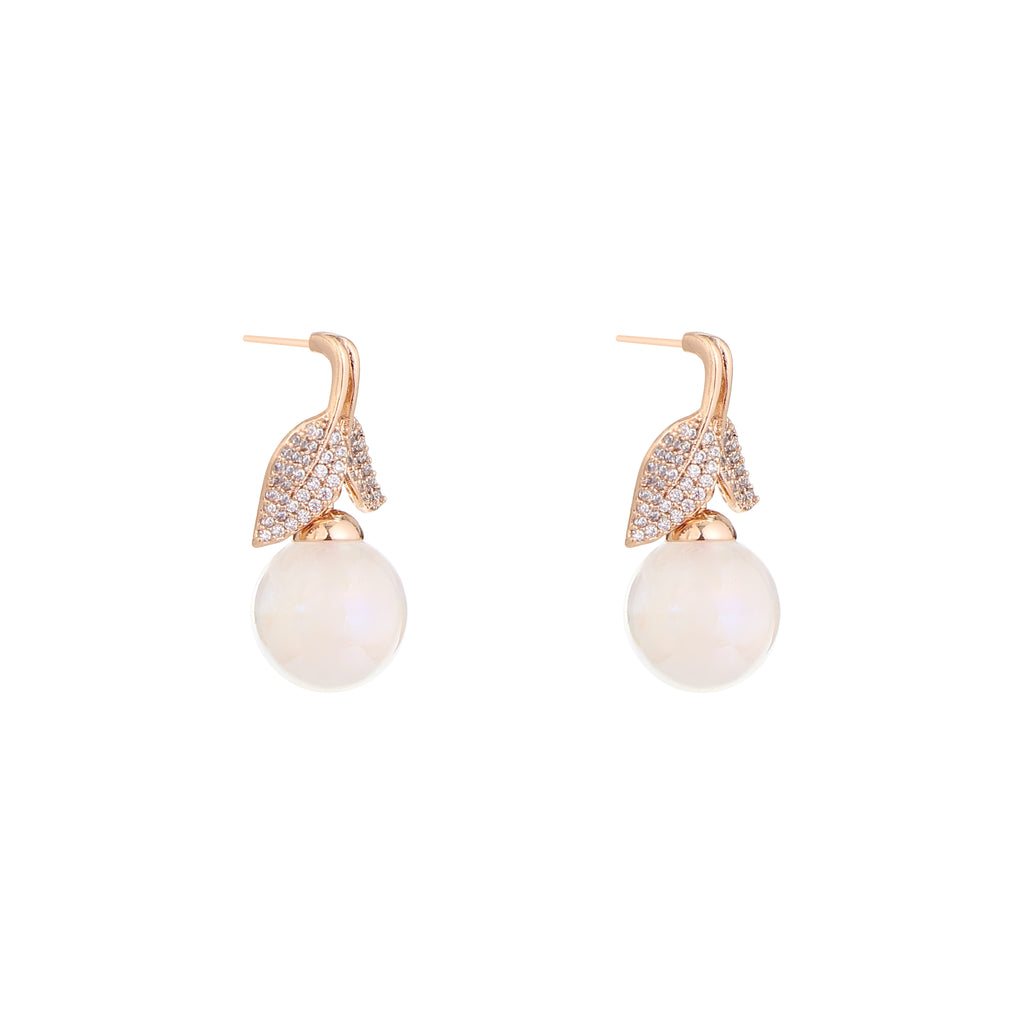 Golden Leaf Pearl Drop Earrings