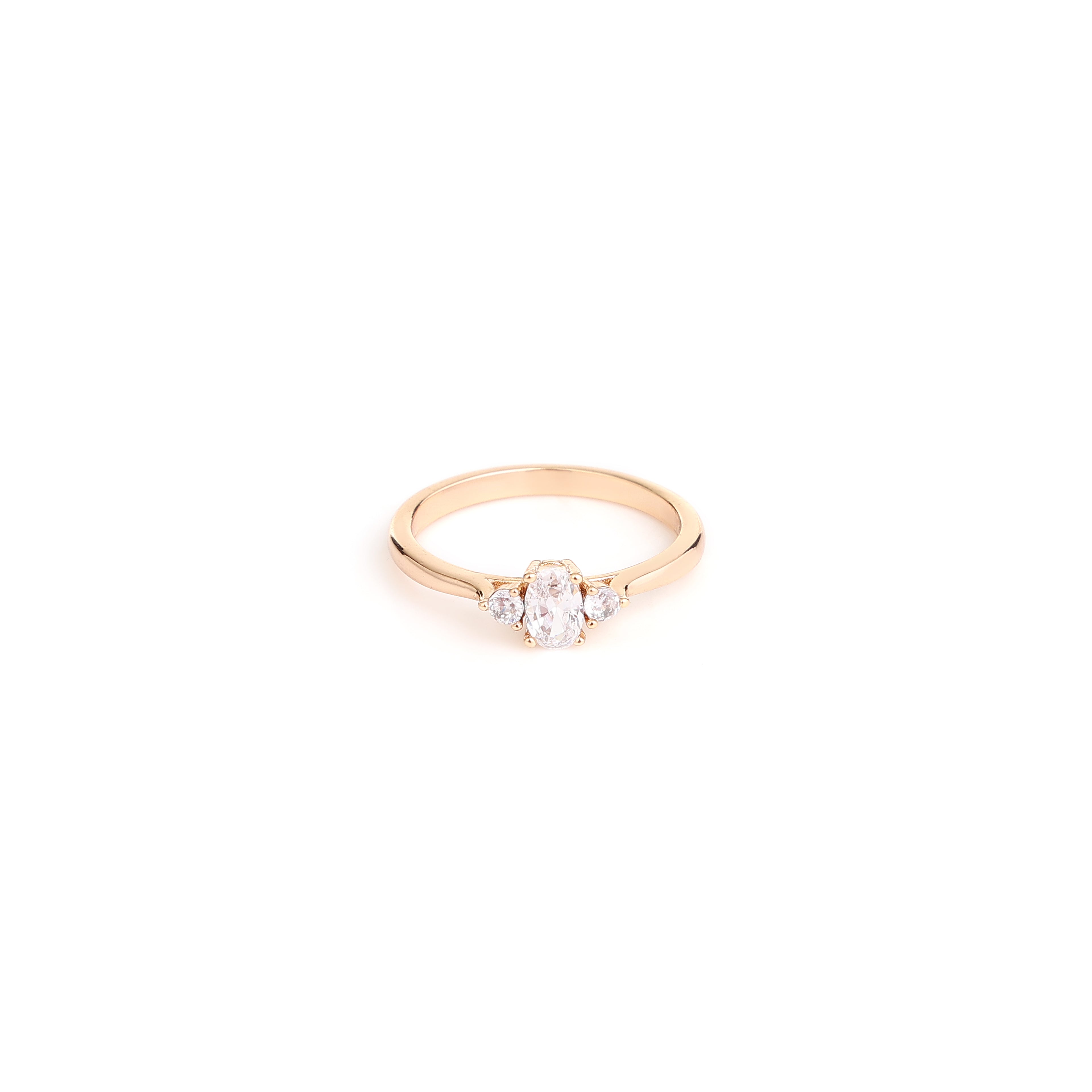 Elegant Oval Sparkle Gold Ring