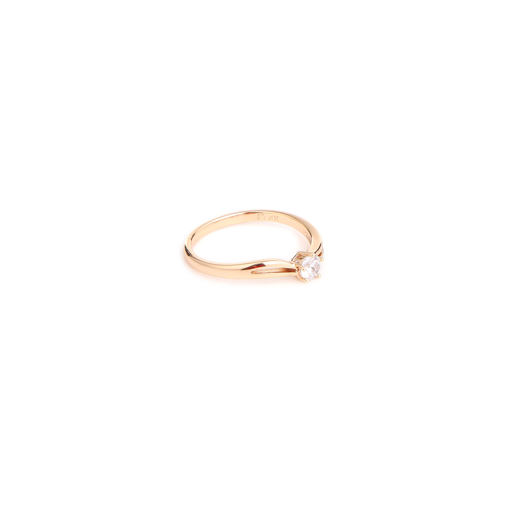 Classic Solitaire Gold Ring
