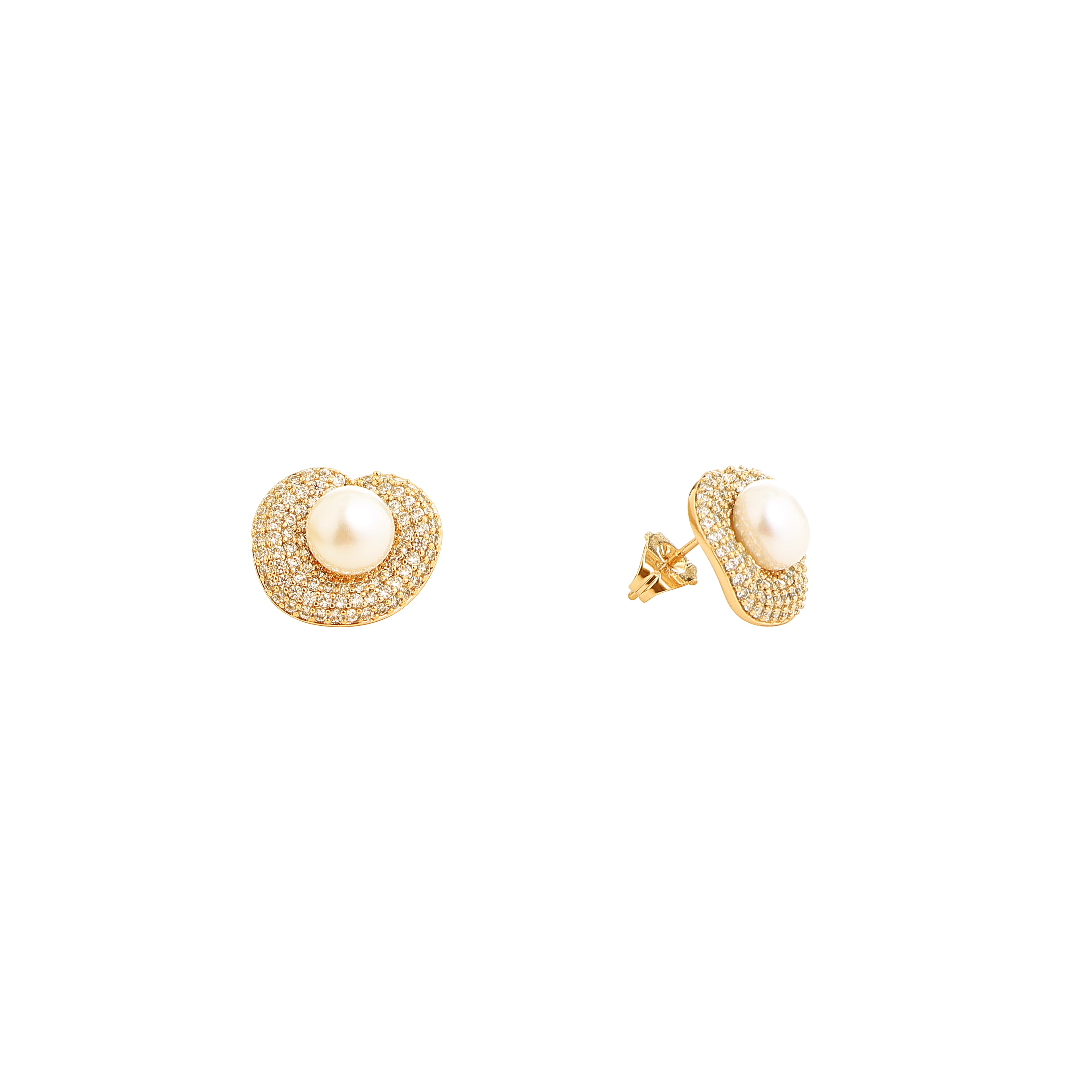 Pearl Éclat Studs