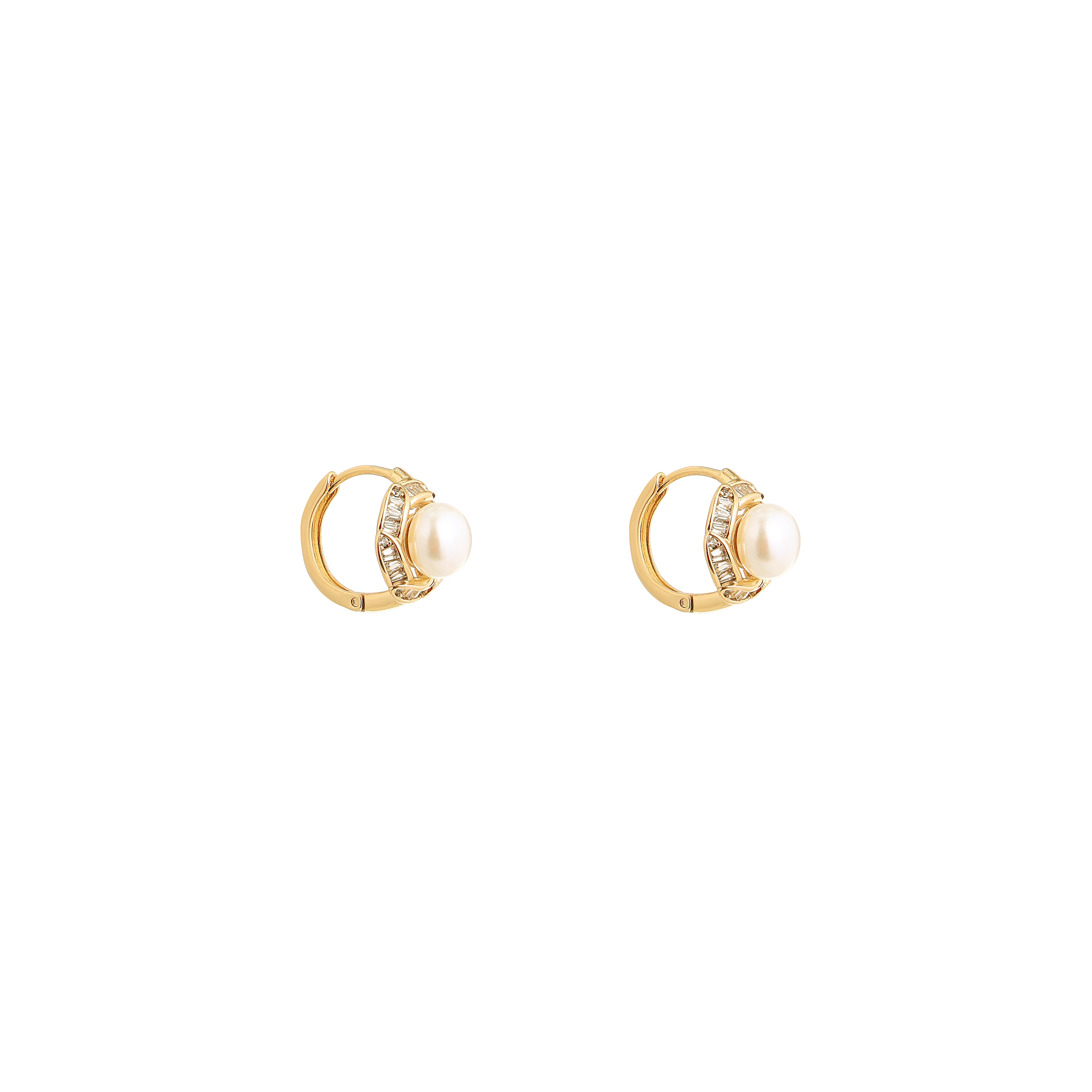 Ivory Embrace Pearl Studs