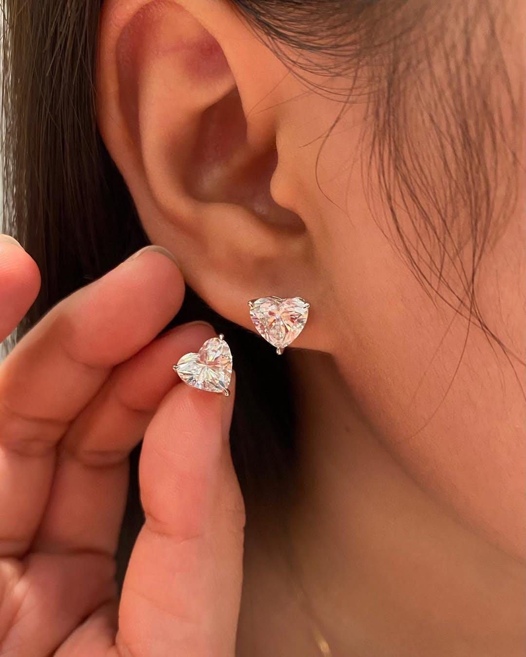 The Amour Heart Solitaire Studs