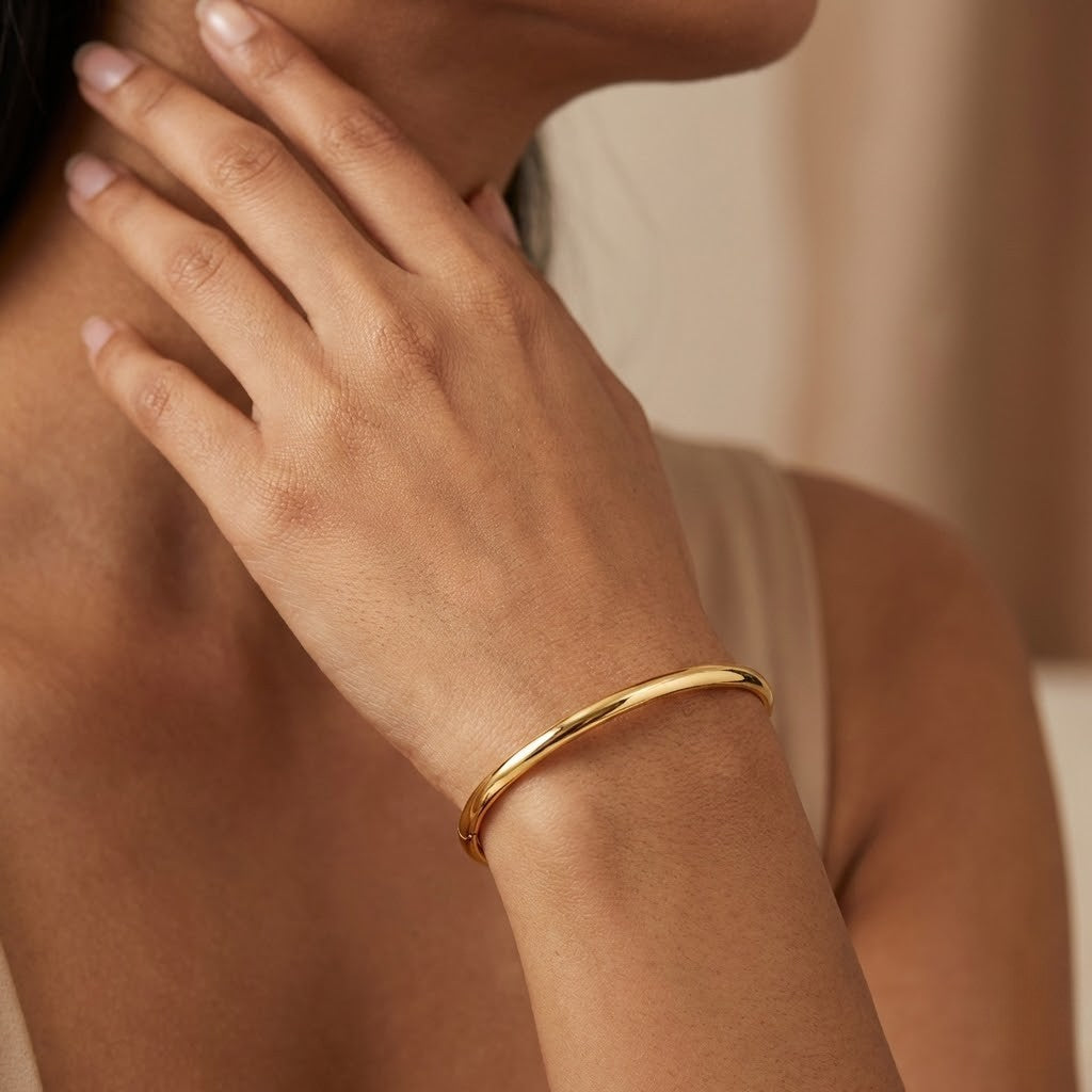 Classic Gold Tone Minimal Bangle